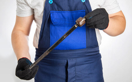 Volvo Tie Rod Inspection - Royalty Auto Service